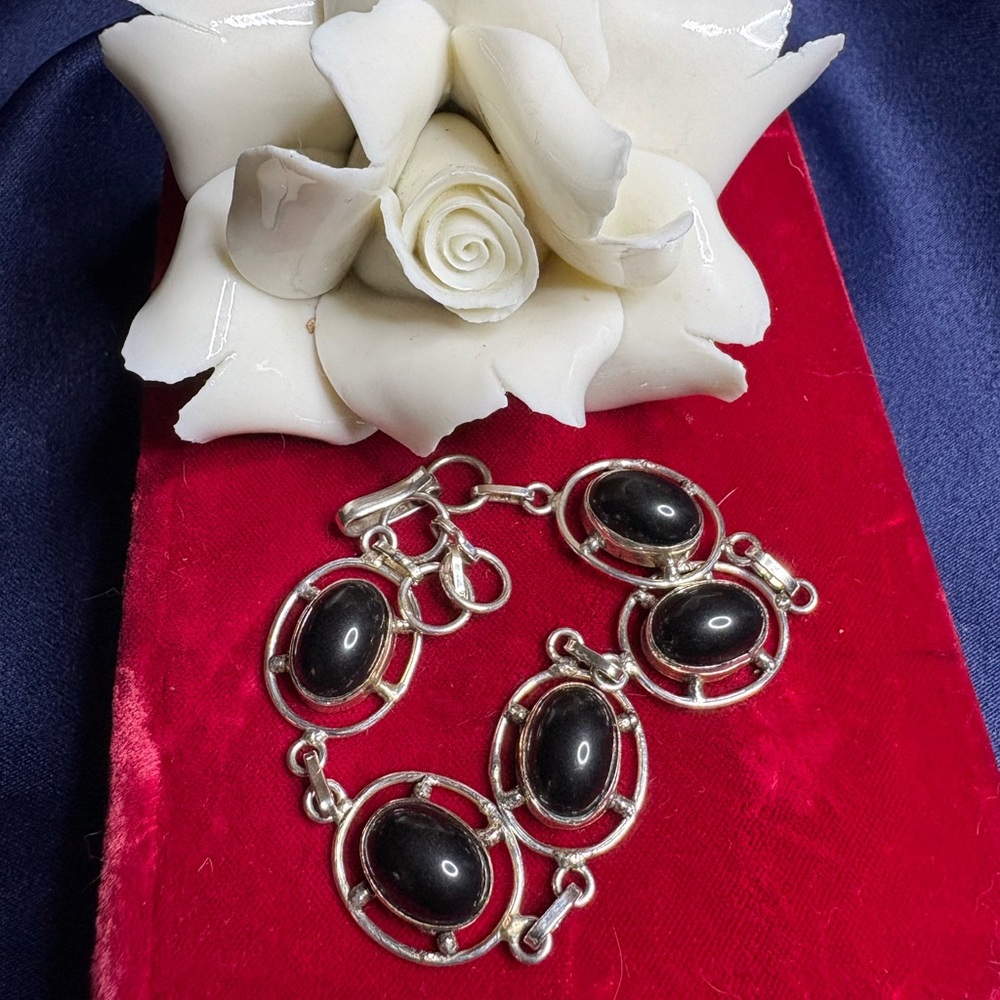 Bracelet 925 Sterling Silver Cabochon Black Onyx Gemstones Large Link Hook Clasp